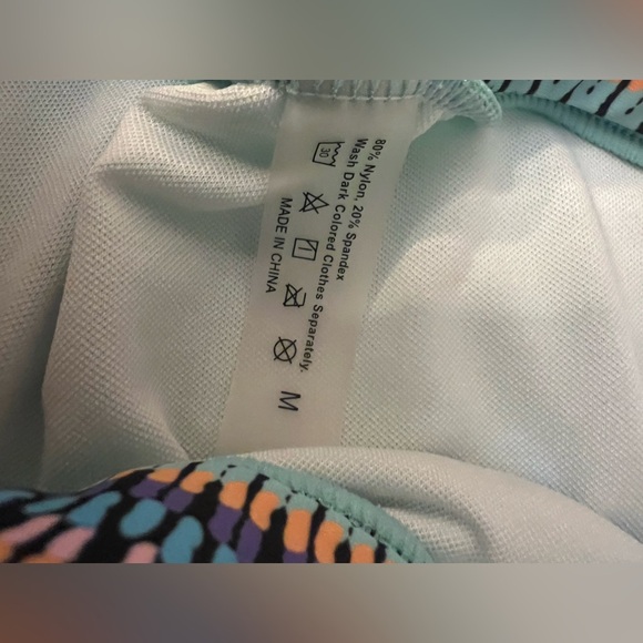 SWIMSUIT UNBRANDED MINT GREEN WITH MULTI COLORED HORIZONTAL COLORS AT WAIST MED - Picture 4 of 8
